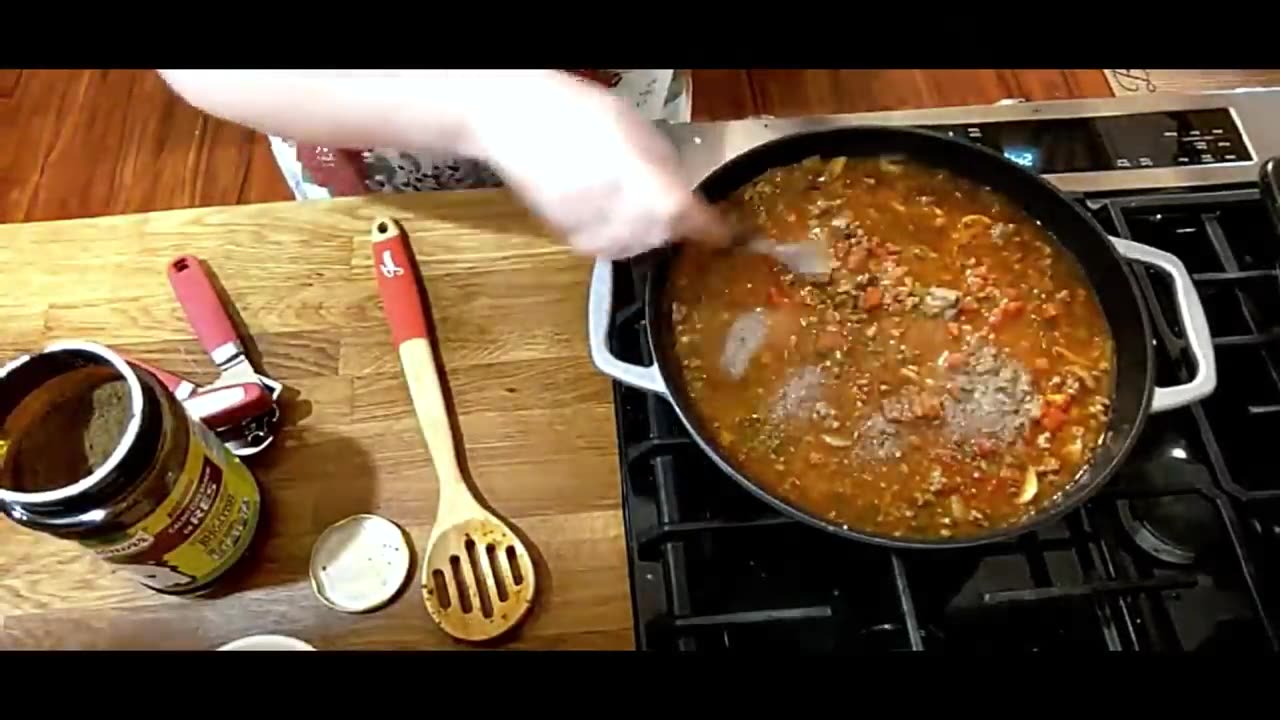 Old-fashioned Secret Spaghetti Meat Sauce with Southern Cooking