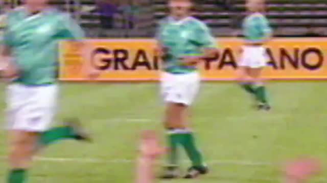 Gazza's unforgettable tears 😢