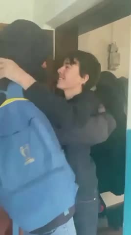 NGƯỜI LÍNH #UKRAINE TRỞ VỀ NHÀ VỚI GIA ĐÌNH SAU TRẬN CHIẾN Ở IRPIN