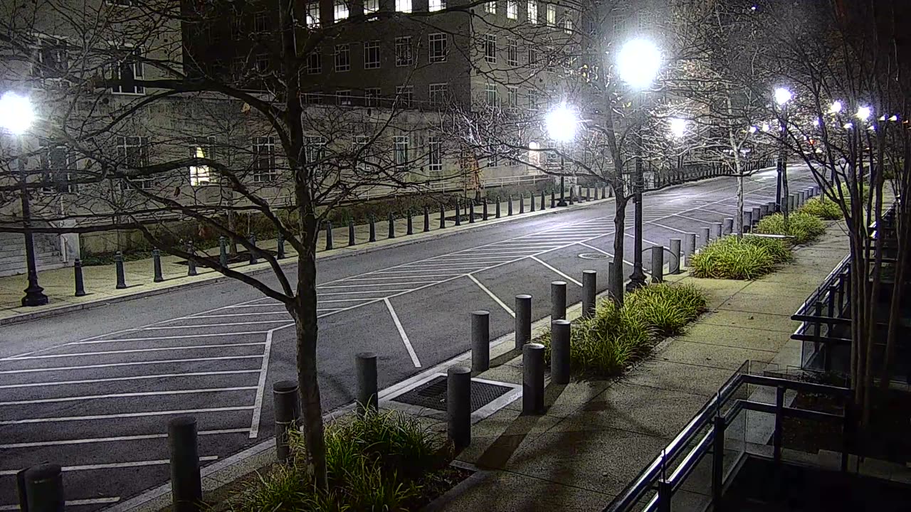 8494OHOB01SoutheastExit_2021-01-05_04h22min22s287ms.mp4