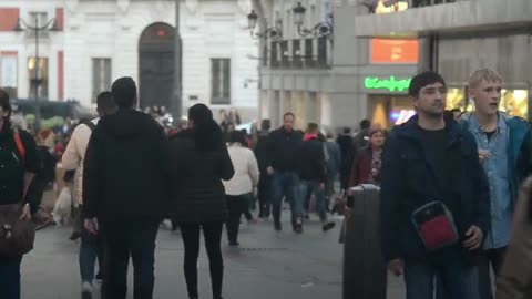 Buy now, pay later applications like Klarna and Affirm are increasingly tightening their credit