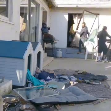 "Squatter Squad" is removing Illegal Squatters from California Homes