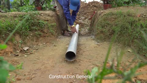 Construction Of Hydroelectricity With The Unit In The Middle Of The Lake