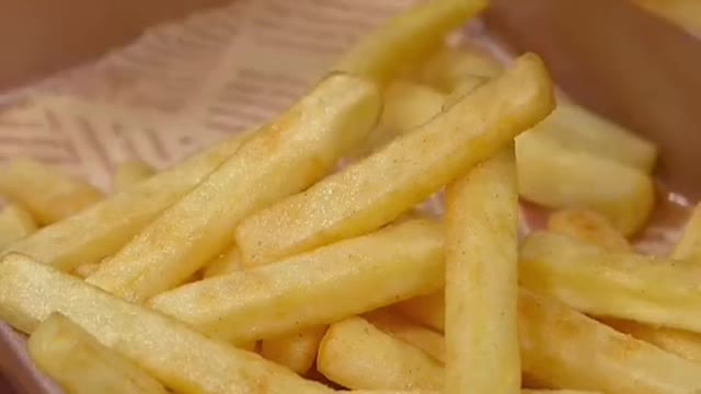 Video of making French fries