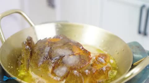 Catch and Cook Miniature Black Pepper Crab Recipe - ASMR Cooking Mini Food & Satisfying Video_Cut