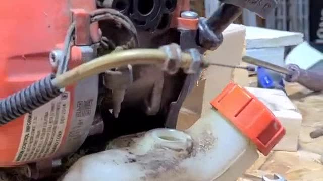 1920# BEST WAY TO CLEAN A Carburetor SRM ECHO Trimmer