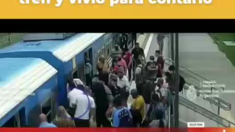 REPENTINITIS EN LA ESTACIÓN DEL TREN