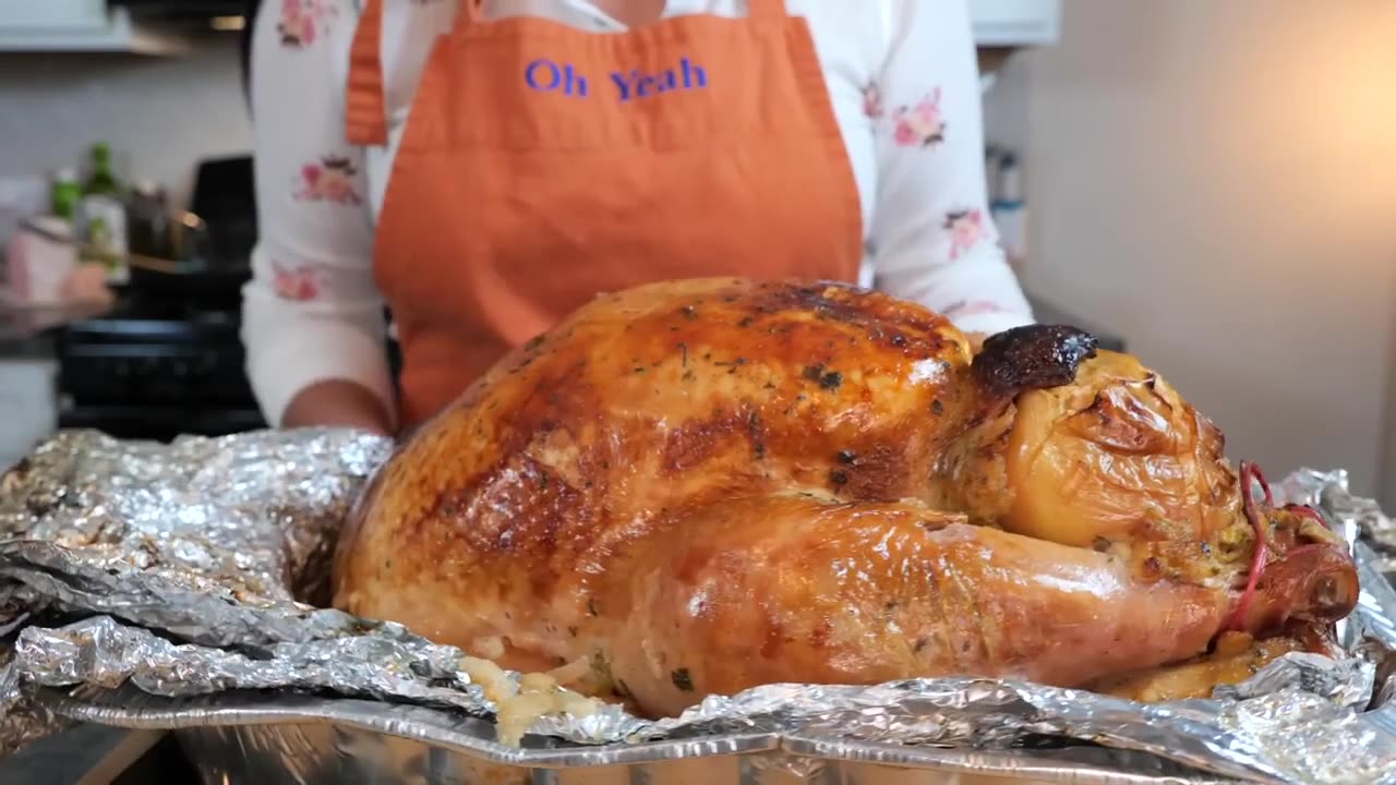 How to Cook THE BEST Juicy Turkey Recipe Views on the Road Turkey