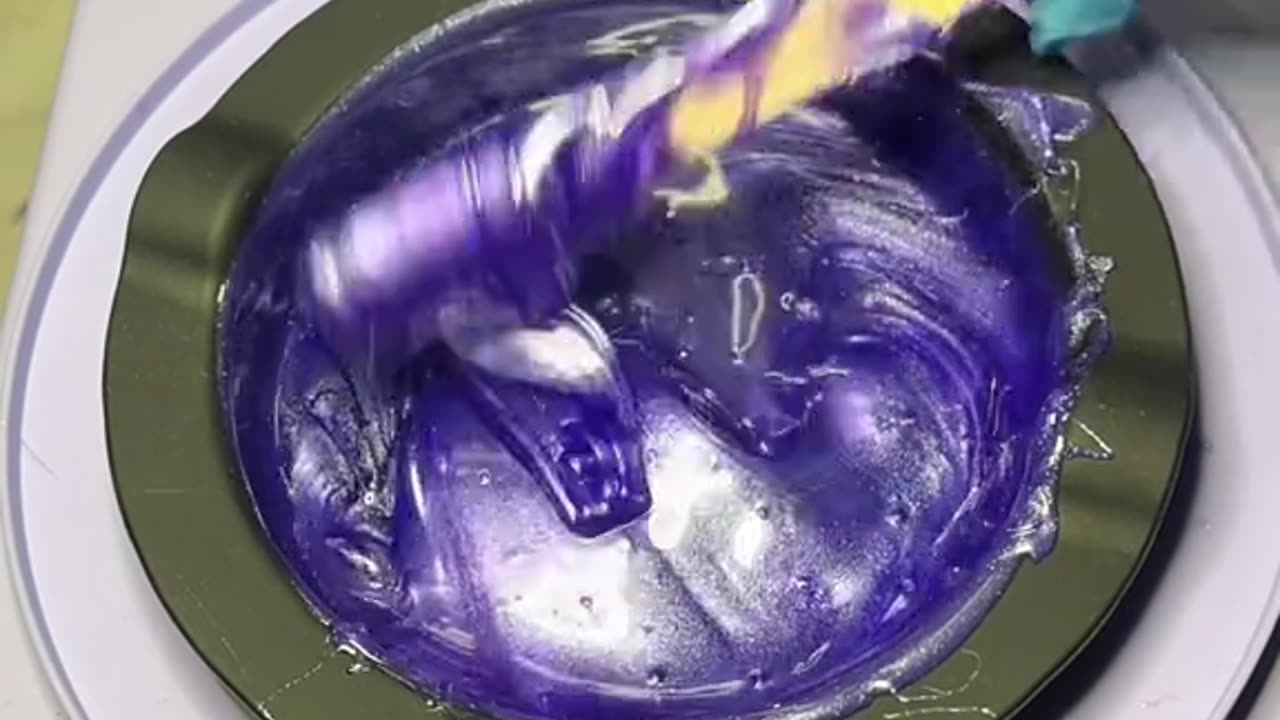 Hand Waxing with Hypnotic Purple Seduction Hard Wax | Ayo Panchó Tutorial
