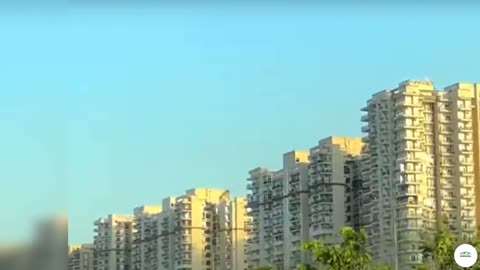 Gaur City Resale Ready to Move Apartments