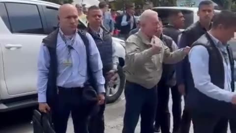 Uribe en San Antonio de Prado: "Yo di la orden" de sacar a los paramilitares