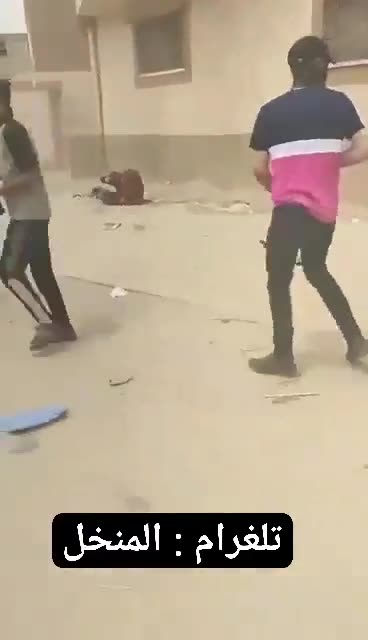 Hamas beating Palestinians with a crowbar free Gaza from Hamas