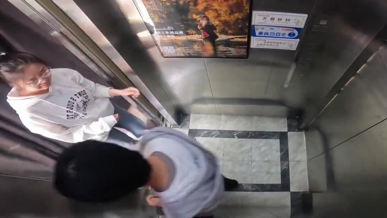 new funny video in lift