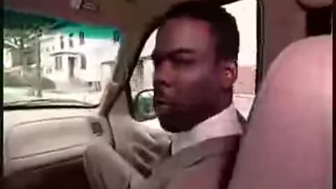 Wise words from Chris Rock😆
