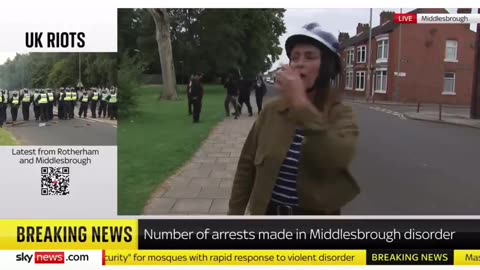 In Middlesbrough a @SkyNews presenter sets the scene about the riots