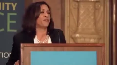 Kamala Harris insults her own voters