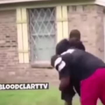 That's one too many kisses ...#shorts #funny #memes