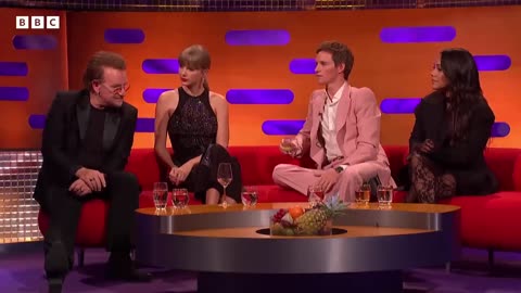 Bono sang to Frank Sinatra while drinking tequila 😲 @The Graham Norton Show ⭐️ BBC