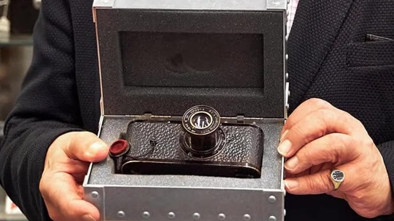 World Expensive Camera || 1923 Leica 0-Series no. 122