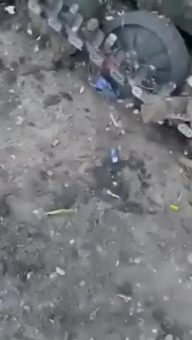 18+ Viewer Discretion advised!! Direct hit on Ukrainian APC