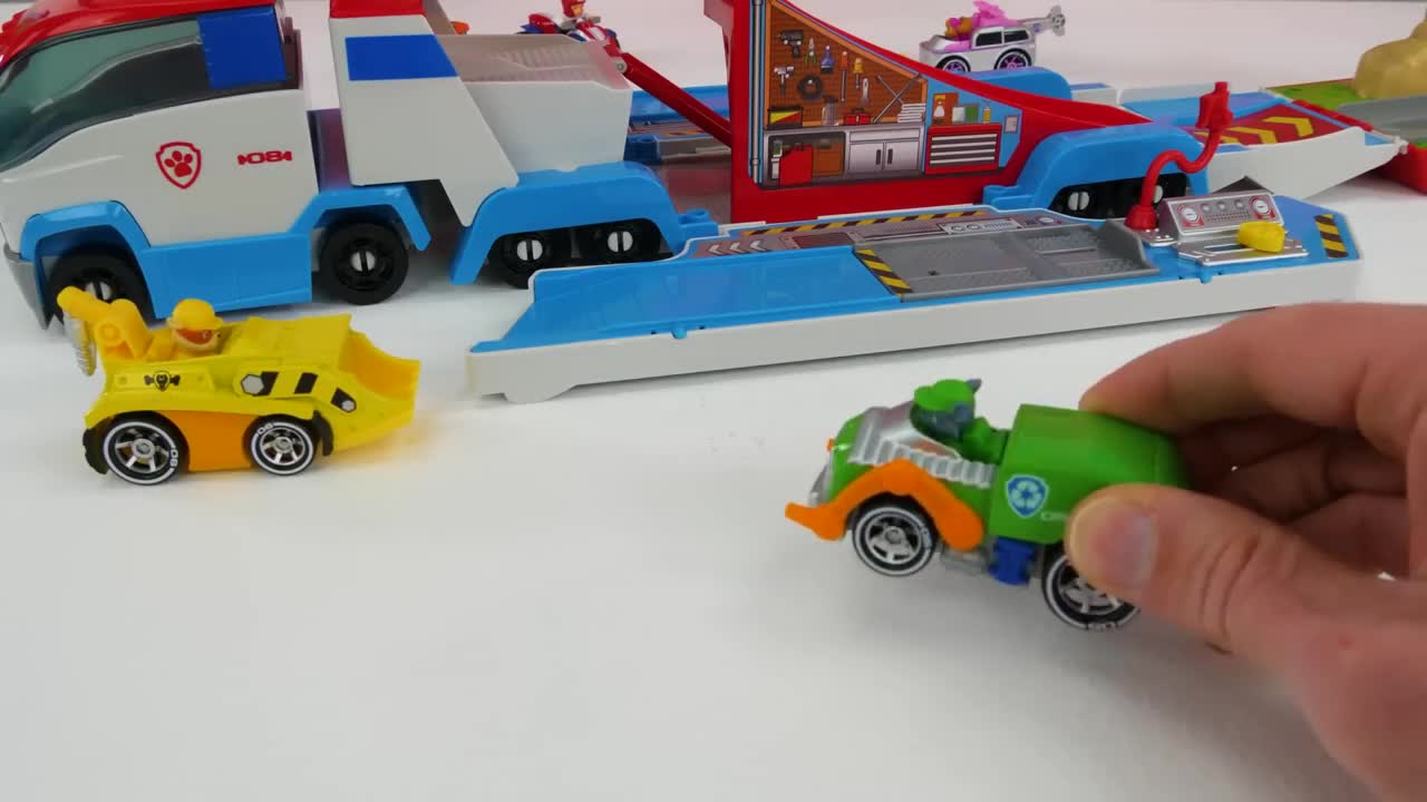 Toy Learning Video for Kids - Paw Patrol True Metal Vehicles Biggest Race!