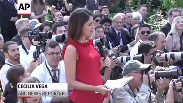 Trump Assulted"CNN Reporter on Her Face