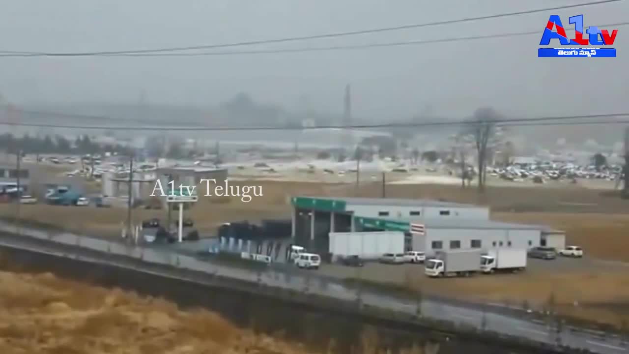 Biggest Tsunami Caught On Camera