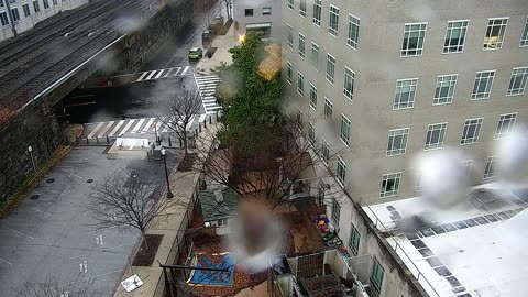 3823FHOBRFSouthRoof_2021-01-05_16h09min27s597ms.mp4