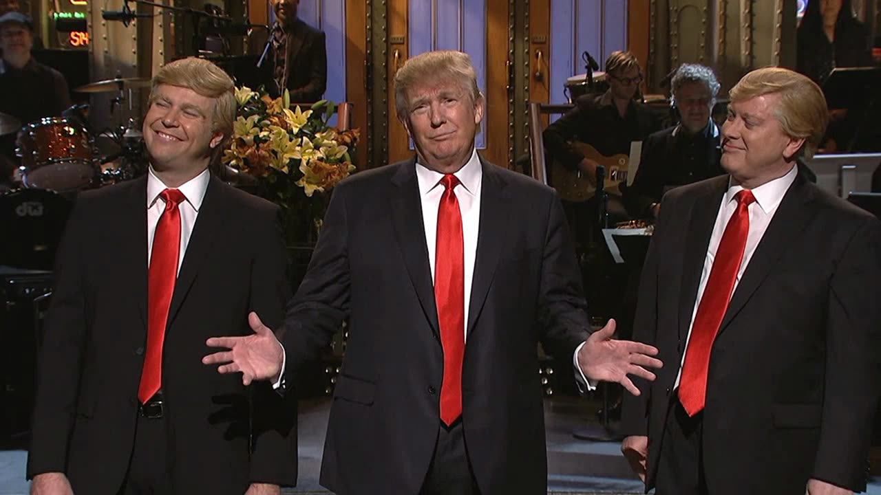 Larry David Yells 'Trump Is A Racist!' During Trump's SNL Monologue — And Trump Plays Along