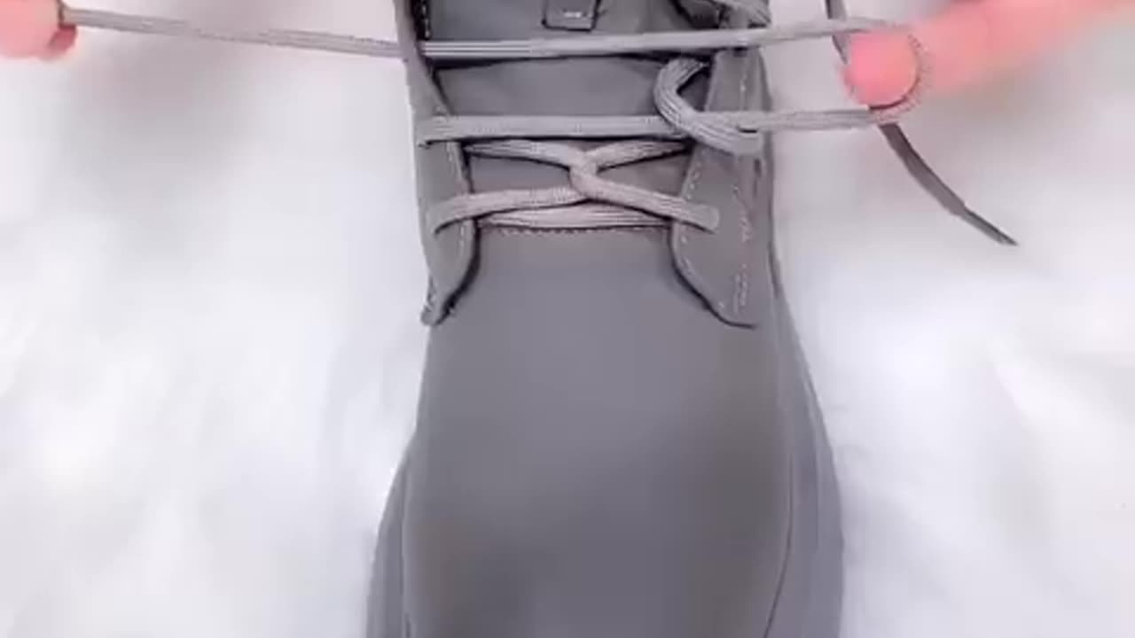 Trending Video Tie the Shoeslace #Short 23