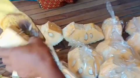 AMAZING CUTTING JACKFRUITS SKILLS - Cambodian Street Food