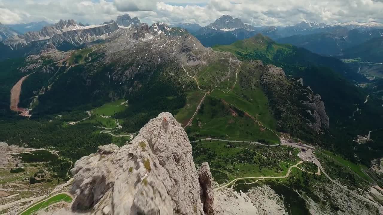 Dolomites - Cinematic FPV