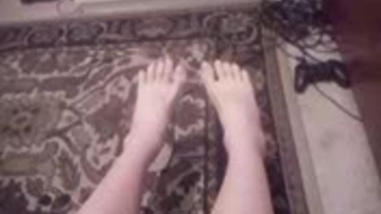 1 minute of feet