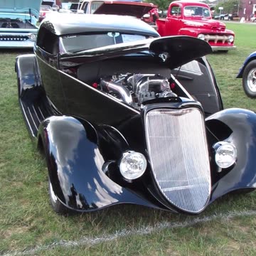 1933 Ford Coupe Street Rod