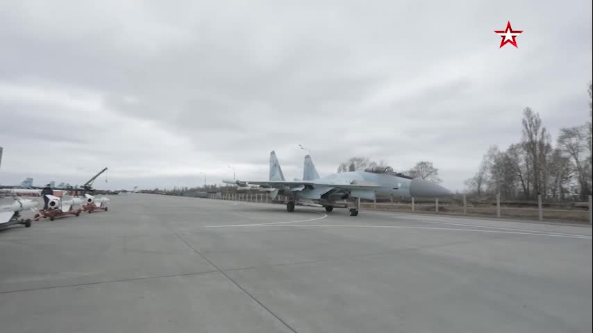 Ukraine War - Footage of Su-34 sorties and X-29 missile launch