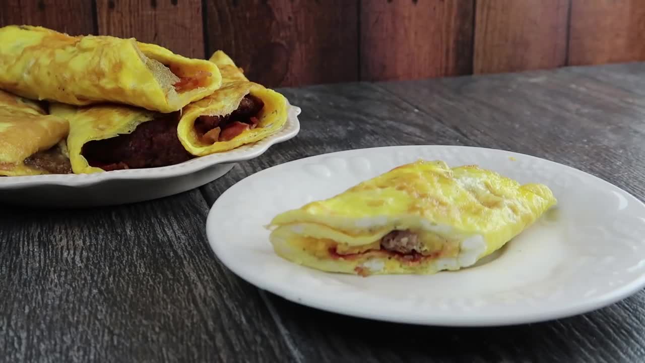 Keto Recipe - Ultimate Breakfast Rollups