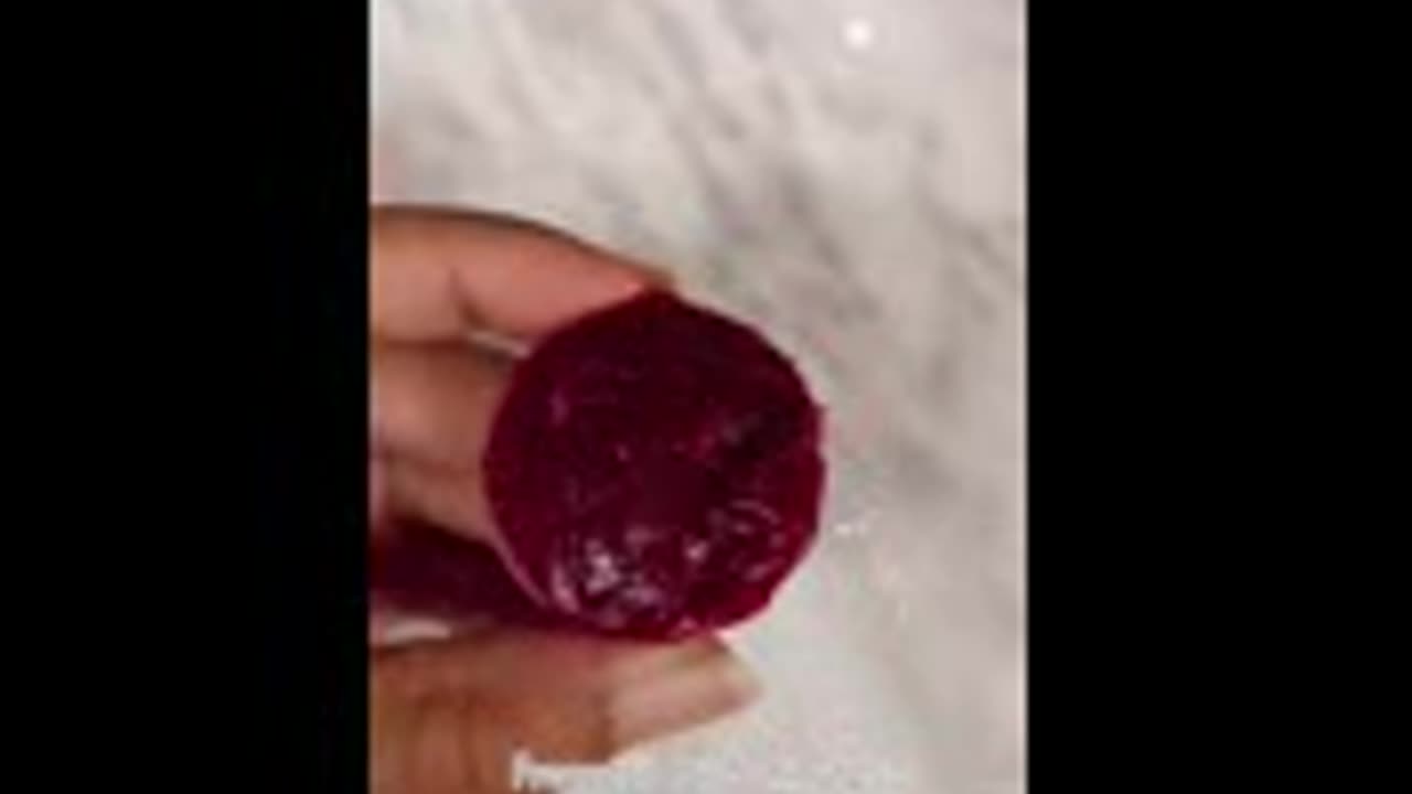 Beetroot lip balm