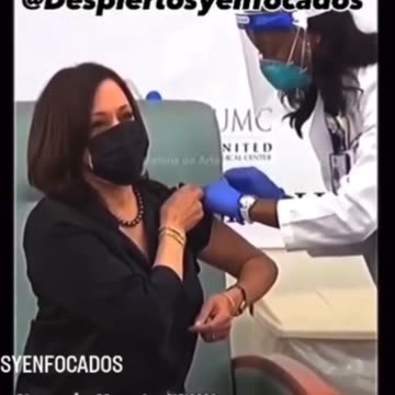 Így oltakoztak a politikusok