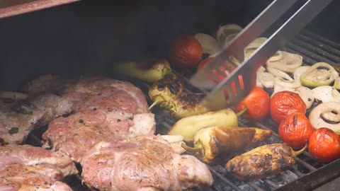 Grilling veg and meat