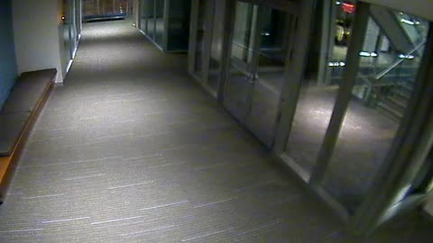 8418OHOB04O4C1CorridortoAtrium_2021-01-05_00h48min27s697ms.mp4