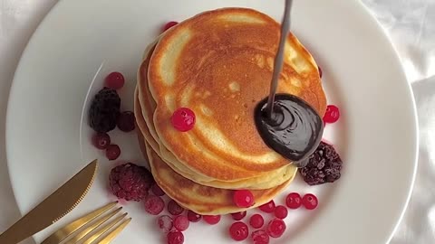 Delicious Pancake with Chocolate sauce