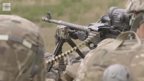 Monstrously Powerful M240L Machine Gun Live-Fire