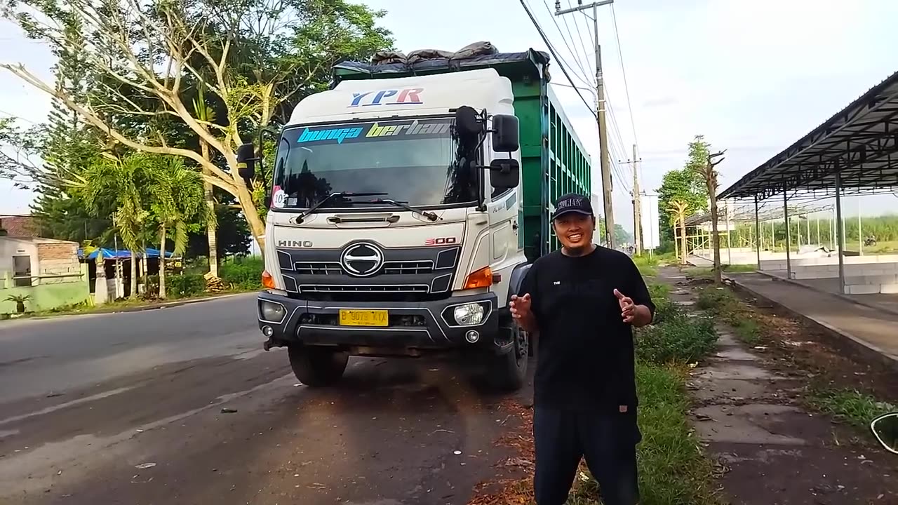 BIG TRUCK HINO