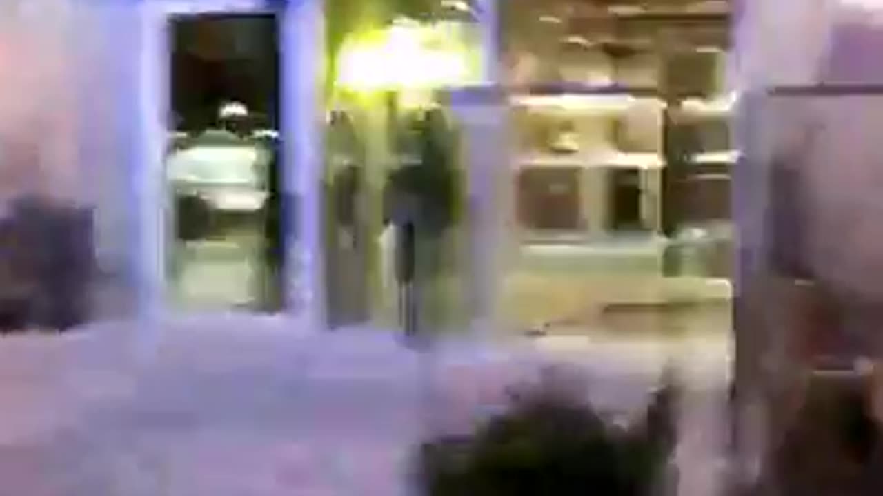 Promenad till Ica Kvantum. Live Facebook. Helsingborg kvällen 12 Febr. 2018