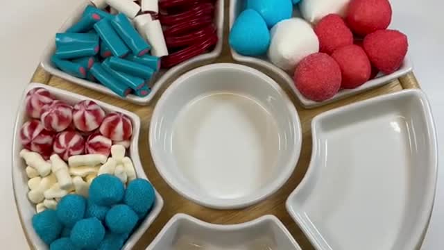 When they saw it, they quickly closed the window and hid themselves.