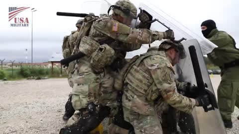 American Soldiers Don't Fear _Molotov Cocktail_ in NATO Training