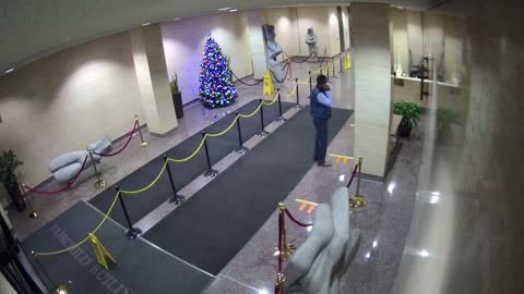 8002FCOB01MainLobby_2021-01-05_17h20min01s143ms.mp4