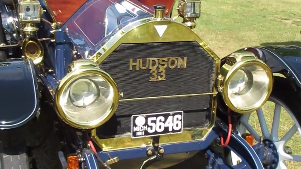 1911 Hudson Model 33 Touring