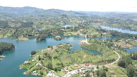 beautiful view roca penòn guatapè colombia2