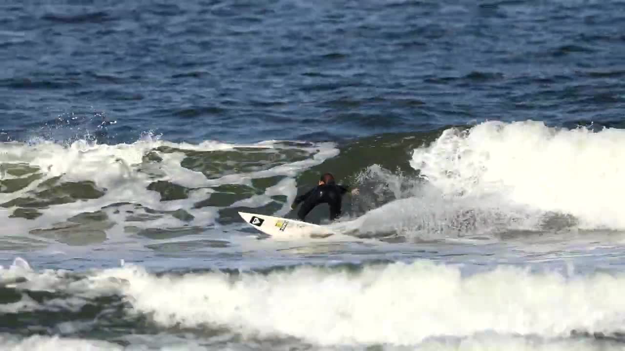 Japanese beauty professional surfer|Nanaho Tsuzuki